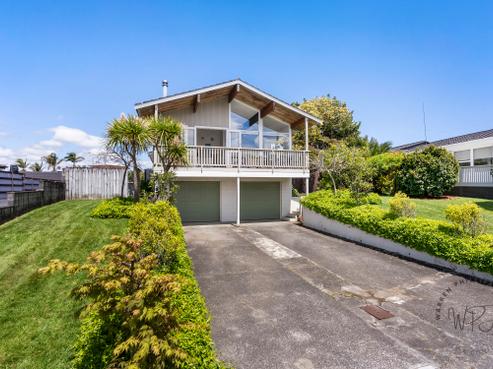 12 Lakeside Drive, Pahurehure