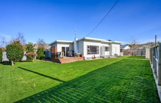 1 Coronation Street, Feilding