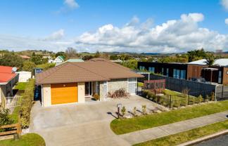 21 Longview Street, Mangawhai