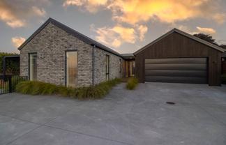 18 Brywood Rise, Flagstaff