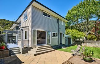 35B Cheviot Road, Lowry Bay, Eastbourne