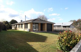 12 Pinotage Place, Huapai