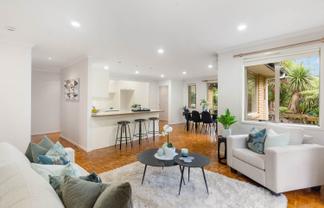 21 Frenz Drive, Titirangi