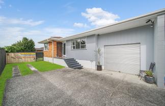 2/15 Poinsettia Place, Henderson