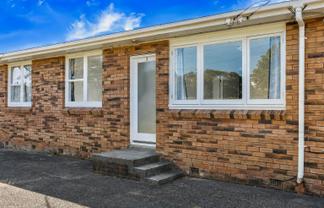 3/458 West Coast Road, Glen Eden