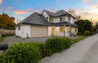 93 Sturges Road, Henderson