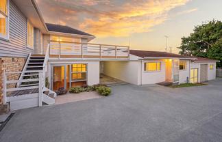 82 & 82A Sunnybrae Road, Hillcrest