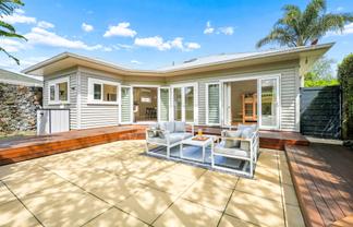 260 St Andrews Road, Epsom