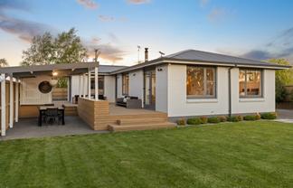 2 Macdonalds Lane, Waikuku