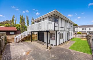 2/3 Ronald Macken Place, Windsor Park