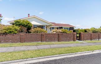 2 Argyle Place, Highlands Park