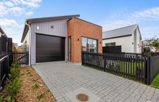 64 Te Taiheke Road, Karaka