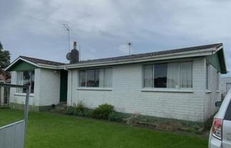 14 Calgher Avenue, Waitara