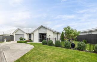 7 Whakatomo Place, Havelock North