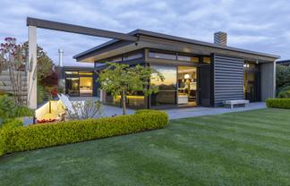 22 Kuiwai Drive, Rainbow Point