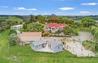 156 Petley Road, Paparoa