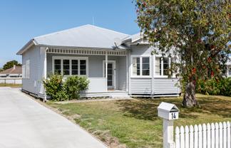 14 Waverley Street, Elgin