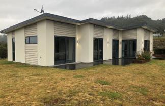 2 Little Paddock Road, Hokitika
