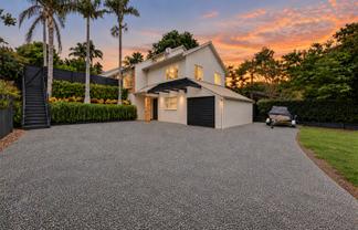 2/8 Rossmore Terrace, Murrays Bay