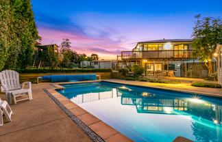 6 May Avenue, Te Atatu South