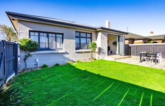 51 Newcastle Street, Windsor