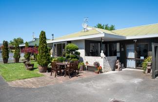 2/503 Grays Road, Saint Leonards