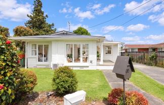 11 Lysander Place, Hillcrest