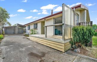 23 Lauder Crescent, Heidelberg