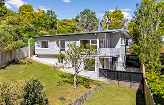 93 Canongate Street, Birkdale