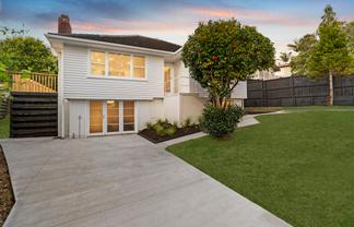 15 Rosecamp Road, Beach Haven