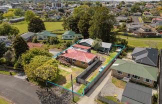 15 Freyberg Crescent, Pukekohe