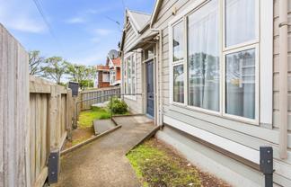 11 Lees Street, Dunedin Central