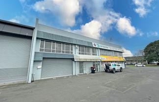 ROAD FRONT MANUKAU WAREHOUSE AND OFFICE
