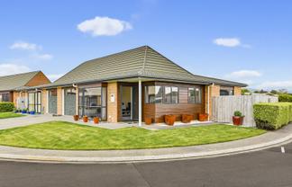 70/9 Fuller Close, Levin