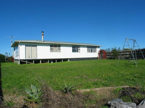 160 Capes Road, Pollok