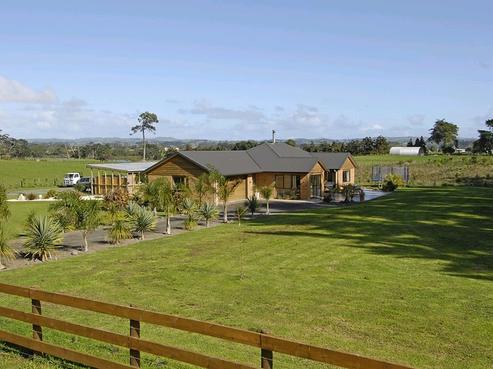 28 Boyd Road, Clarks Beach
