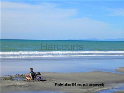 2 Omega Place, Coastlands