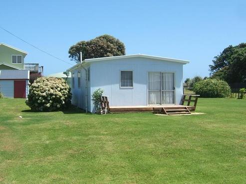 18 Rauparaha Street, Marokopa