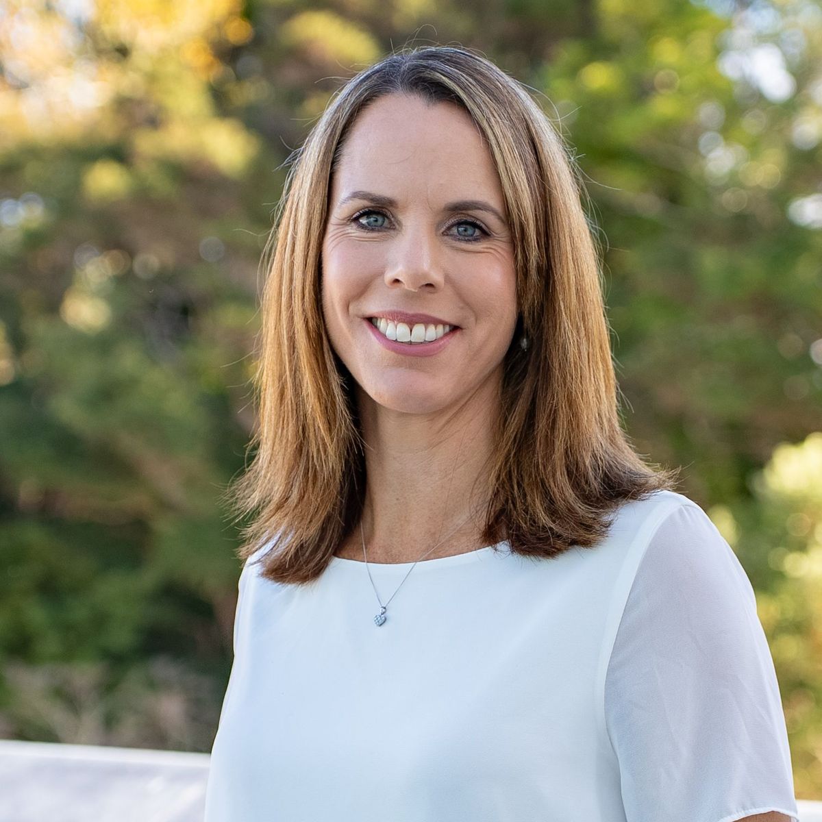 Angela Corbett - realestate.co.nz
