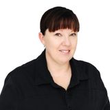 Sandie Baker