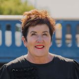 Tracy Thomson
