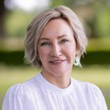 Julie Parkinson