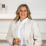 Carmen Holder