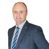 Hamish McLeod AREINZ Nat. Dip. R.E, B. Bus. Mgt