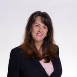 Jacqui Henzer